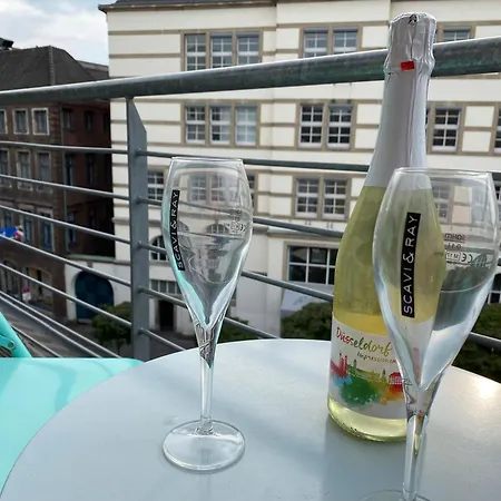 Apartment Avi Burgplatz Dusseldorf
