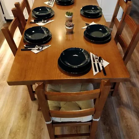 Avi Burgplatz Апартаменты