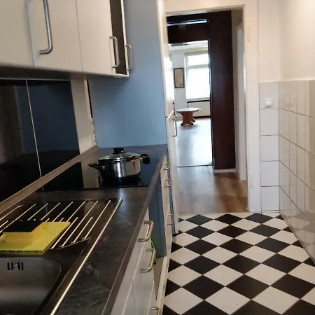 Avi Burgplatz Апартаменты *