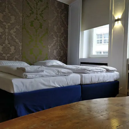 Avi Burgplatz Апартаменты *