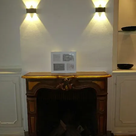 Avi Burgplatz Апартаменты Дюссельдорф