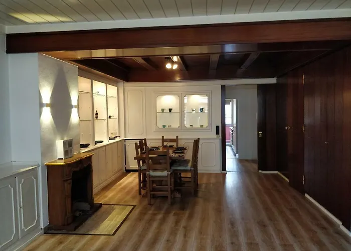 Appartement Avi Burgplatz