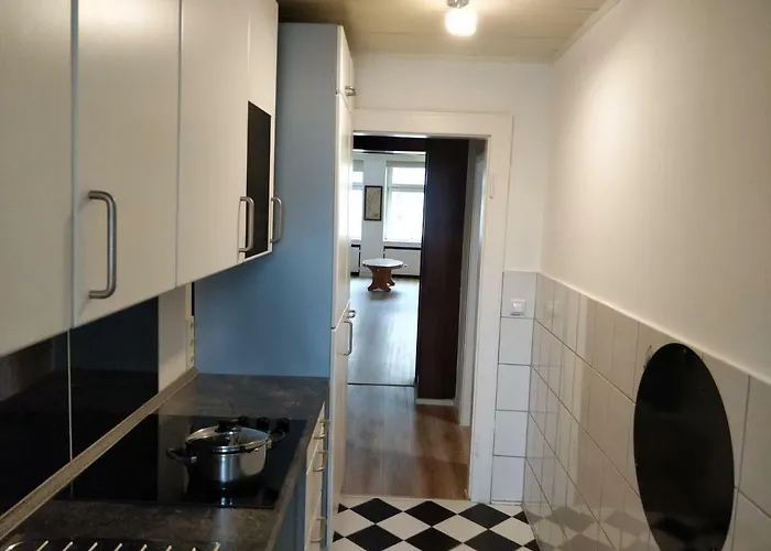 Avi Burgplatz Appartement Düsseldorf