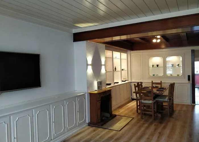 Apartmán Avi Burgplatz *