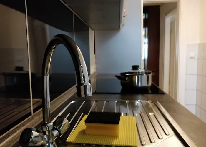 Apartmán Avi Burgplatz *