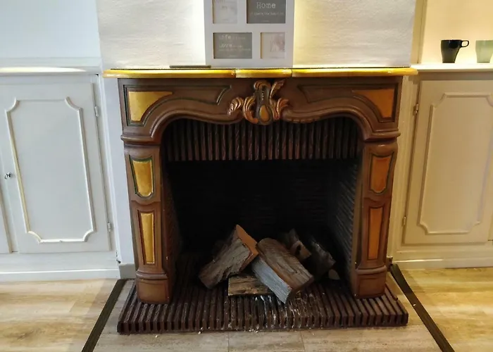 アパート Avi Burgplatz デュッセルドルフ