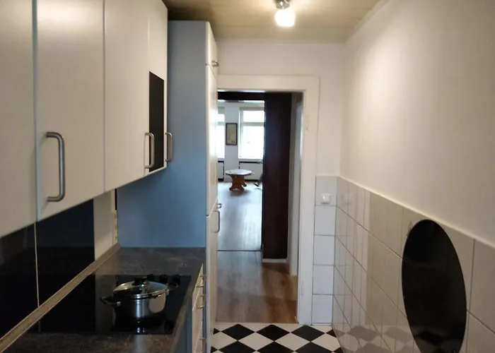 Avi Burgplatz Appartement *