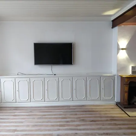 Lejlighed Avi Burgplatz Düsseldorf