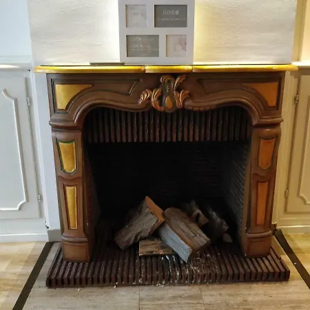 Lejlighed Avi Burgplatz Düsseldorf